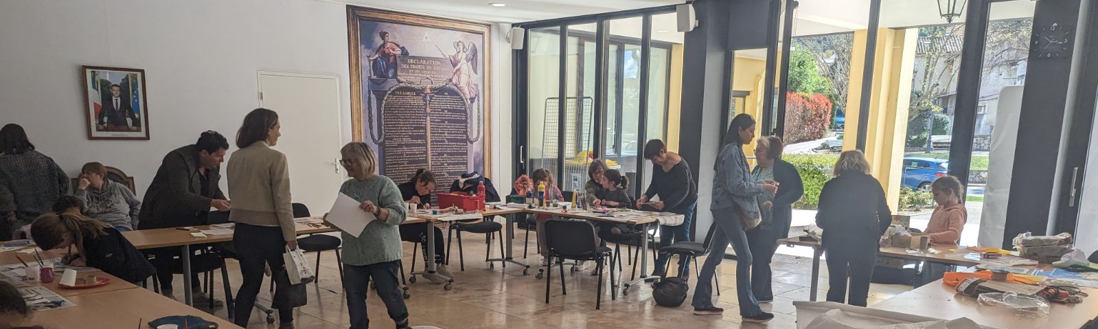 Atelier de Pâques des enfants organisé par la Municipalité